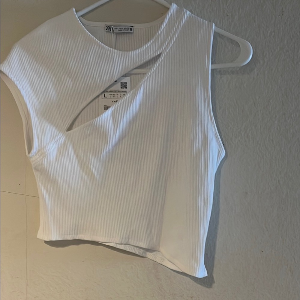 Zara White Sleeveless Crop Tank Top